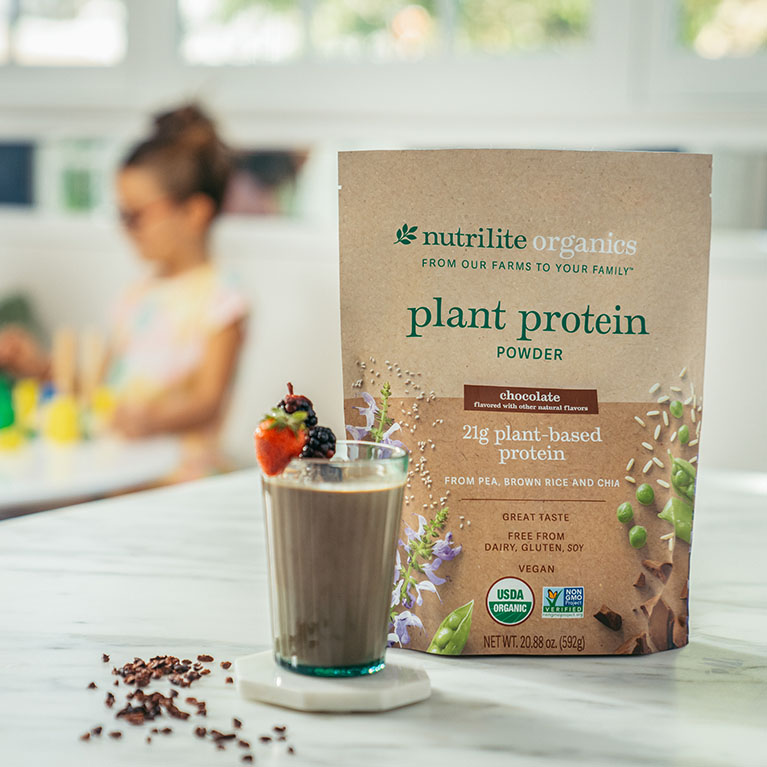 Nutrilite™ Organics Plant Protein Powder – Chocolate | Amway