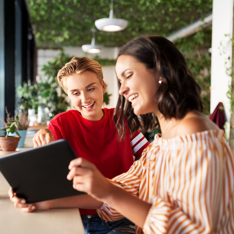 What is direct selling? Definition, stats and benefits